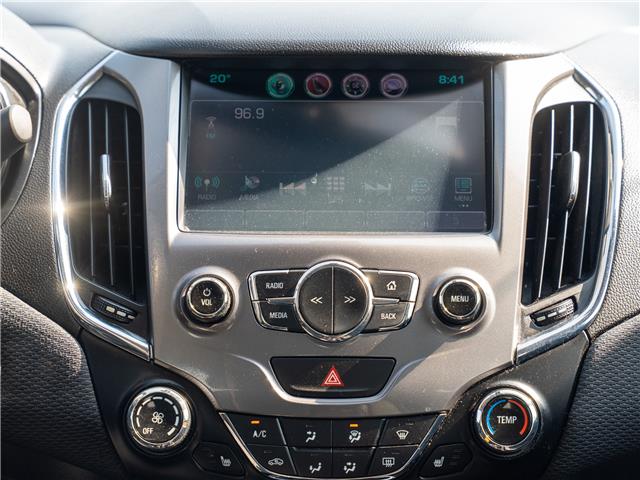 2017 Chevrolet Cruze LT Auto (Stk: R68375) in Calgary - Image 18 of 19