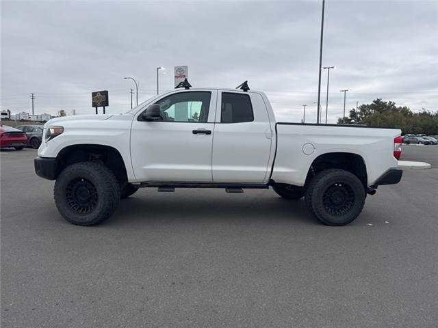2018 Toyota Tundra SR 4.6L V8 (Stk: 5643160N) in Cranbrook - Image 2 of 18