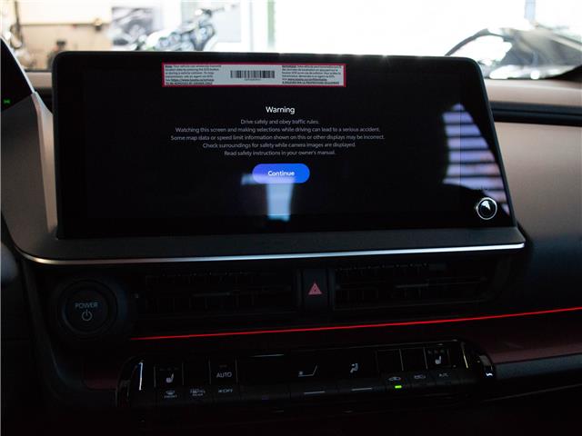 2026 Toyota Prius Plug-In Hybrid XSE (Stk: 26323) in Kingston - Image 11 of 14