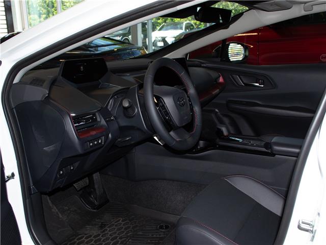 2026 Toyota Prius Plug-In Hybrid XSE (Stk: 26323) in Kingston - Image 9 of 14