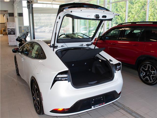2026 Toyota Prius Plug-In Hybrid XSE (Stk: 26323) in Kingston - Image 5 of 14