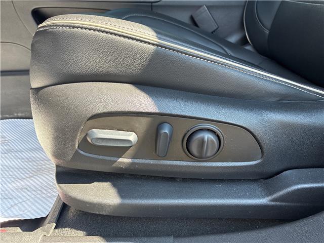 2023 GMC Acadia Denali (Stk: 142141) in London - Image 13 of 17