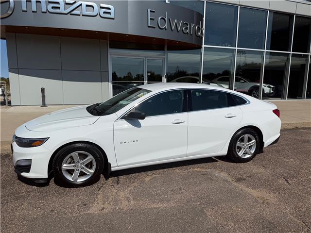 2021 Chevrolet Malibu LS (Stk: 24570) in Pembroke - Image 2 of 16