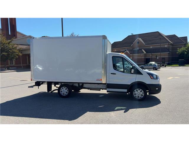 2023 Ford Transit-250 Cutaway  (Stk: ATNP0009) in Vaughan - Image 2 of 33