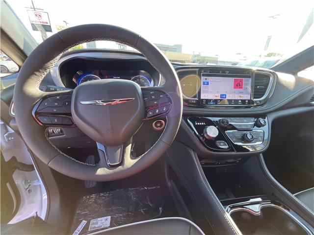 2026 Chrysler Pacifica Limited (Stk: 26-104) in Sarnia - Image 12 of 25