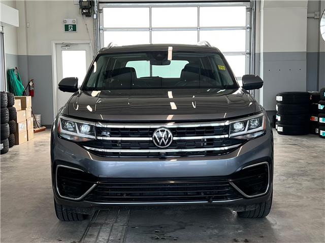 2022 Volkswagen Atlas 3.6 FSI Execline (Stk: 25181A) in Prince Albert - Image 2 of 14