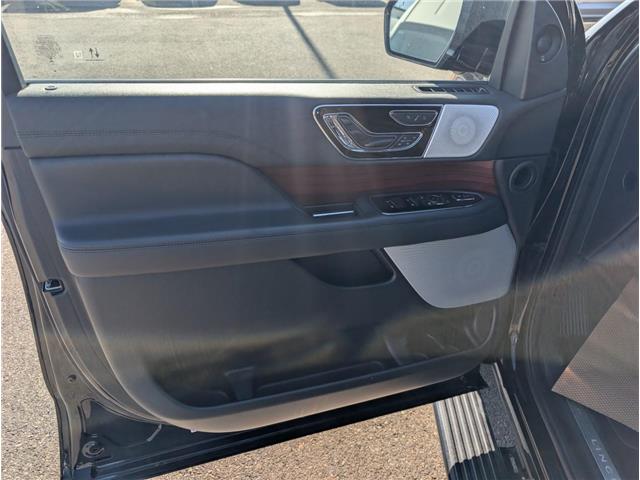 2023 Lincoln Navigator L Reserve (Stk: 19273) in Calgary - Image 22 of 30