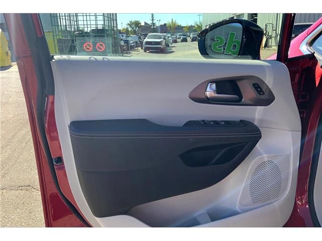 2024 Chrysler Pacifica Touring-L (Stk: 24A5091) in Sherwood Park - Image 19 of 30
