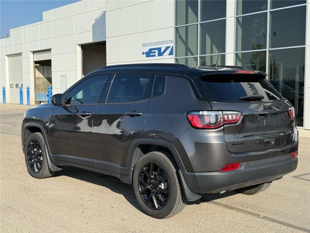 2023 Jeep Compass Altitude (Stk: H25316A) in High River - Image 2 of 11