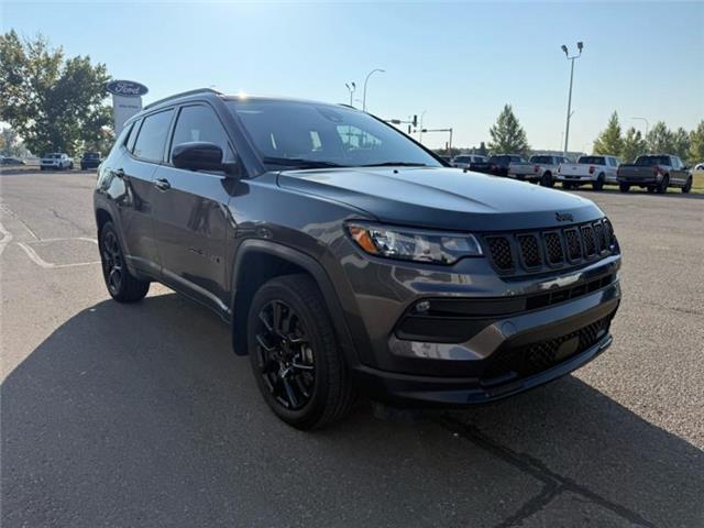 2023 Jeep Compass Altitude (Stk: H25316A) in High River - Image 4 of 11