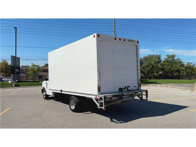 2023 GMC Savana Cutaway (Stk: ATNP5209) in Vaughan - Image 7 of 29 2023 GMC Savana Cutaway (Stk: ATNP5209) in Vaughan - Image 7 of 29