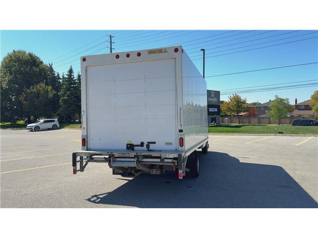 2023 GMC Savana Cutaway (Stk: ATNP5209) in Vaughan - Image 8 of 29 2023 GMC Savana Cutaway (Stk: ATNP5209) in Vaughan - Image 8 of 29