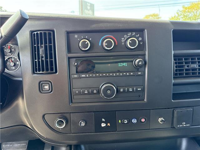 2023 GMC Savana Cutaway (Stk: ATNP5209) in Vaughan - Image 15 of 29 2023 GMC Savana Cutaway (Stk: ATNP5209) in Vaughan - Image 15 of 29