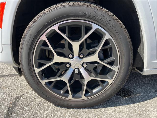 2023 Jeep Grand Cherokee 4xe Summit (Stk: 23-052L) in Sarnia - Image 7 of 27
