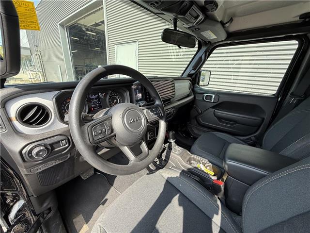2024 Jeep Wrangler Sport (Stk: U11000) in London - Image 7 of 21