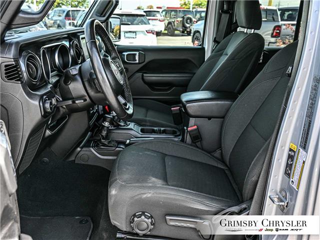 2023 Jeep Wrangler Sport (Stk: U6255) in Grimsby - Image 15 of 31