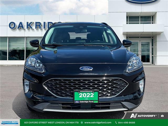 2022 Ford Escape Titanium (Stk: U16504) in London - Image 2 of 29
