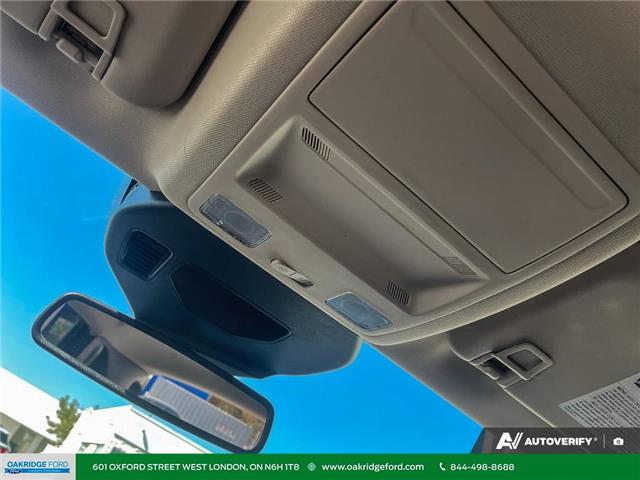 2020 Ford Escape Titanium Hybrid (Stk: U16509) in London - Image 25 of 29