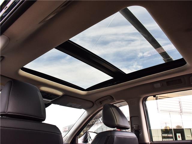 2023 Nissan Pathfinder SL (Stk: P7861) in Scarborough - Image 15 of 30