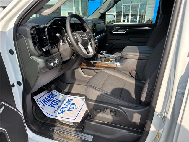 2026 GMC Sierra 1500 Elevation (Stk: 35933) in Renfrew - Image 15 of 40