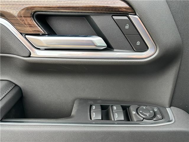 2026 Chevrolet Silverado 1500 RST (Stk: 35981) in Renfrew - Image 16 of 38