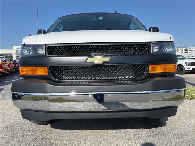 2025 Chevrolet Express 2500 Work Van (Stk: S1236630) in Calgary - Image 8 of 18 2025 Chevrolet Express 2500 Work Van (Stk: S1236630) in Calgary - Image 8 of 18