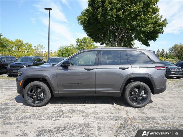 2025 Jeep Grand Cherokee Laredo (Stk: S4030) in Hamilton - Image 3 of 26