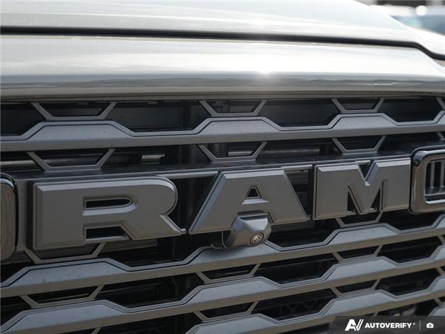 2026 RAM 2500 Big Horn (Stk: T2009) in Hamilton - Image 9 of 23