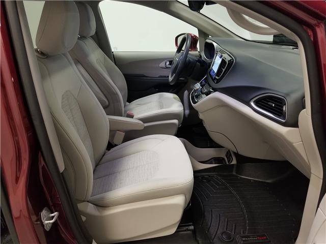 2018 Chrysler Pacifica Hybrid Touring Plus (Stk: W4840) in Mississauga - Image 23 of 26 2018 Chrysler Pacifica Hybrid Touring Plus (Stk: W4840) in Mississauga - Image 23 of 26