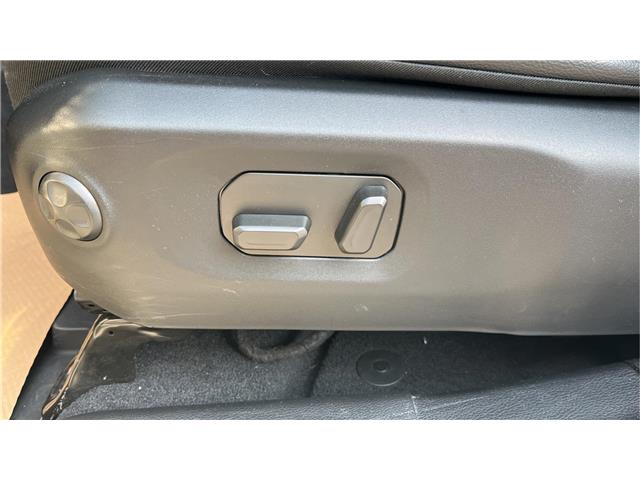 2024 Jeep Wrangler 4xe Sahara (Stk: TR204A) in Kamloops - Image 14 of 29 2024 Jeep Wrangler 4xe Sahara (Stk: TR204A) in Kamloops - Image 14 of 29