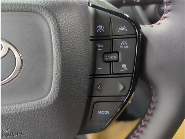 2026 Toyota Prius Plug-In Hybrid XSE (Stk: 10118105) in Markham - Image 17 of 34