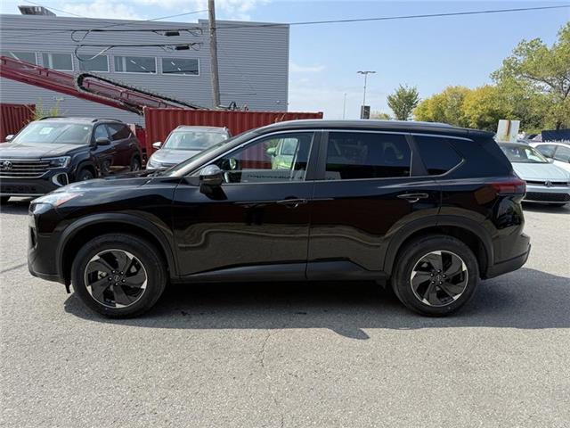 2024 Nissan Rogue SV Moonroof (Stk: PC6300) in Ottawa - Image 2 of 22