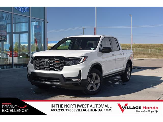 2025 Honda Ridgeline TrailSport (Stk: RQ1251) in Calgary - Image 1 of 37