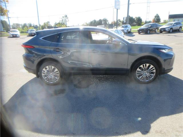 2022 Toyota Venza Limited (Stk: 25412A) in Peterborough - Image 8 of 29
