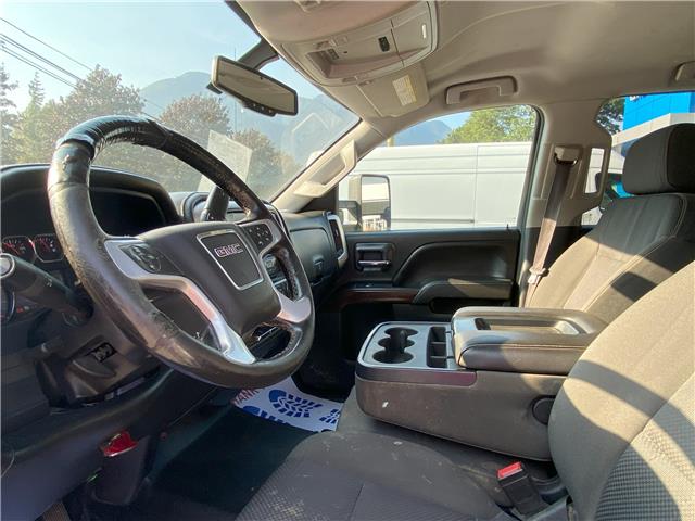 2015 GMC Sierra 3500HD SLE (Stk: 5T355A) in Hope - Image 8 of 14 2015 GMC Sierra 3500HD SLE (Stk: 5T355A) in Hope - Image 8 of 14