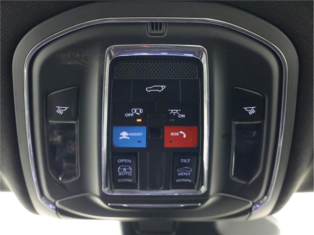 2024 Jeep Grand Cherokee Laredo (Stk: L646) in Calgary - Image 15 of 22