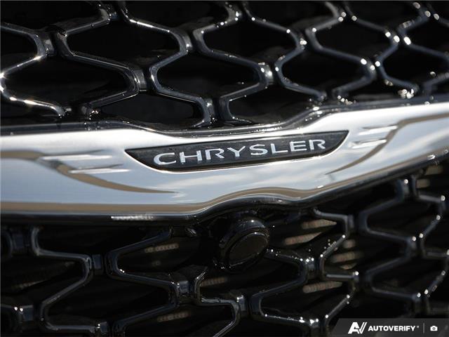2026 Chrysler Pacifica Select (Stk: T8000) in Welland - Image 9 of 31