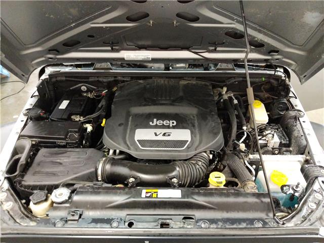 2016 Jeep Wrangler Unlimited Sport (Stk: 3818B) in Lethbridge - Image 9 of 23