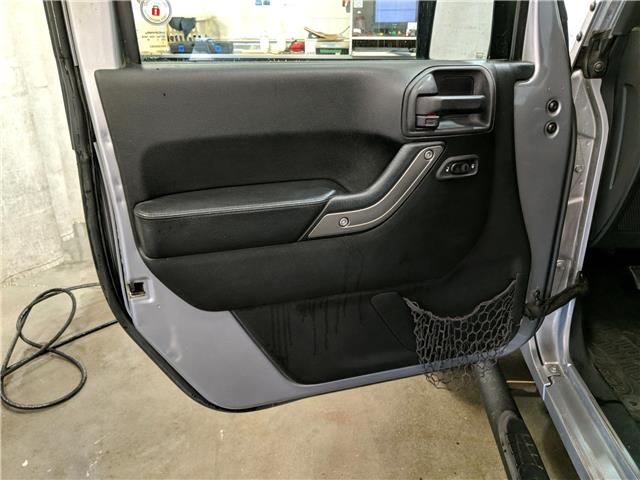 2016 Jeep Wrangler Unlimited Sport (Stk: 3818B) in Lethbridge - Image 15 of 23