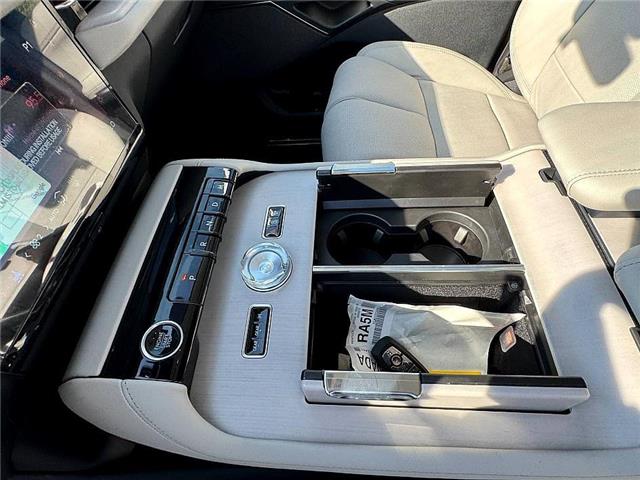 2025 Lincoln Navigator Reserve (Stk: NV11841) in Windsor - Image 21 of 28