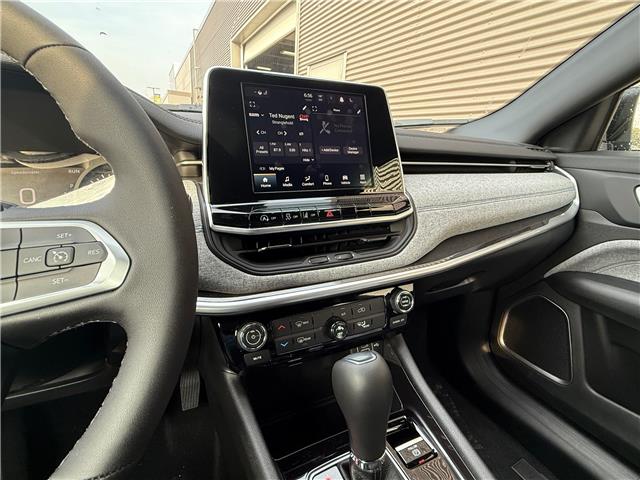 2026 Jeep Compass North (Stk: 26014) in London - Image 19 of 23