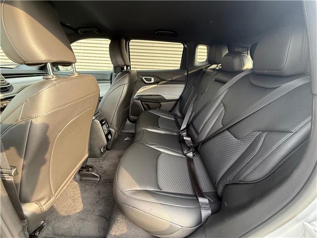 2026 Jeep Compass North (Stk: 26014) in London - Image 11 of 23
