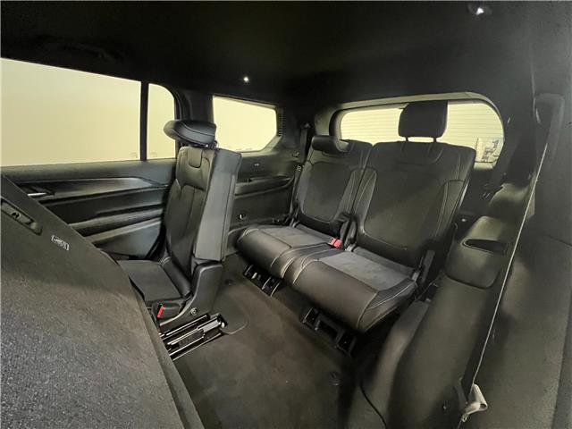 2025 Jeep Grand Cherokee L Laredo (Stk: 8748479) in Courtenay - Image 13 of 19