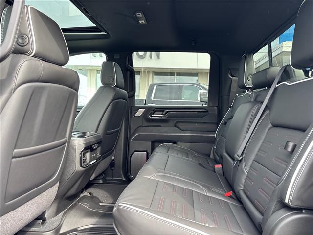 2026 GMC Sierra 2500HD AT4X (Stk: 26087) in Temiskaming Shores - Image 10 of 15