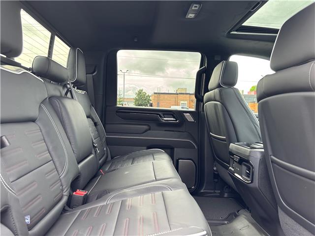 2026 GMC Sierra 2500HD AT4X (Stk: 26087) in Temiskaming Shores - Image 11 of 15
