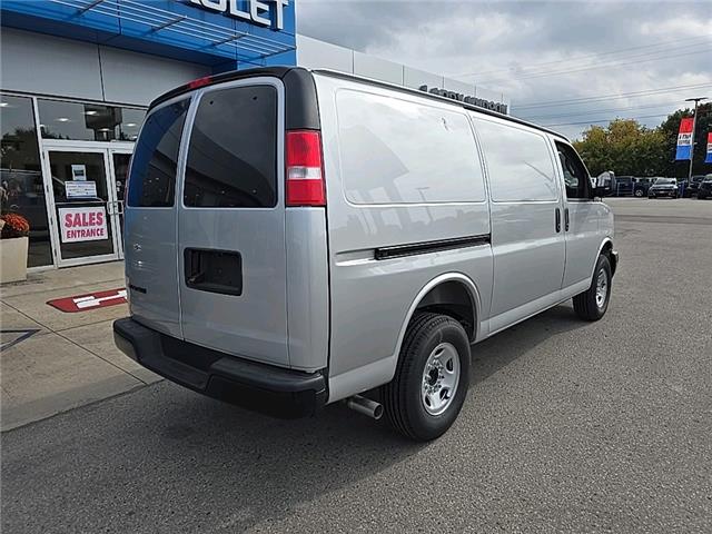 2025 Chevrolet Express 2500 Work Van (Stk: 25-1990) in Listowel - Image 3 of 10