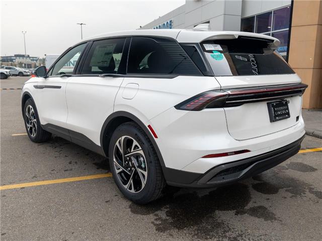 2025 Lincoln Nautilus Premiere (Stk: S-2017) in Calgary - Image 3 of 24 2025 Lincoln Nautilus Premiere (Stk: S-2017) in Calgary - Image 3 of 24