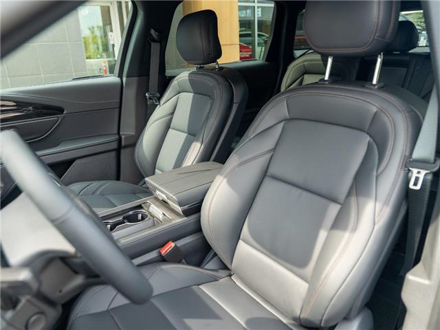 2025 Lincoln Nautilus Premiere (Stk: S-1884) in Calgary - Image 15 of 22