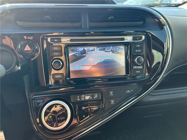 2018 Toyota Prius C  (Stk: P4885) in Surrey - Image 9 of 15