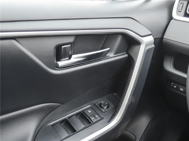 2025 Toyota RAV4 XLE (Stk: V25487) in Sault Ste. Marie - Image 12 of 18